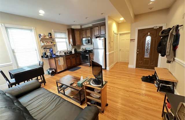 165 Hampshire Street - 165 Hampshire Street, Cambridge, MA 02139
