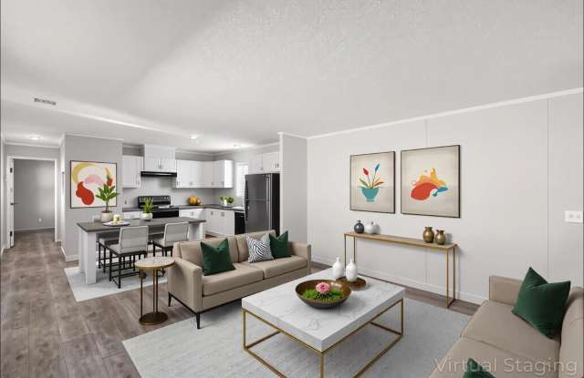 612 Fenwick - 612 Fenwick Lane, Almont, MI 48003