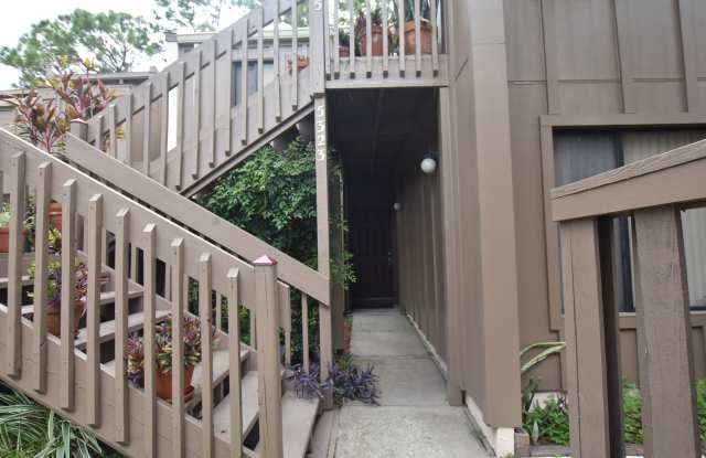 2 bedrooms 2 bath home for rent at 5323 Indian Creek Drive, ORLANDO, FL. 32811 photos photos