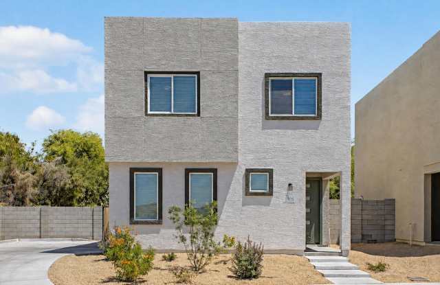105 W LATONA Road photos photos