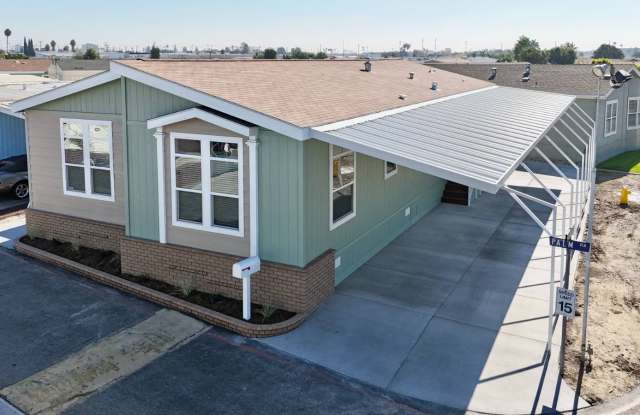 11 Palm Via photos photos