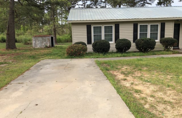 121 Valley Hill Drive - 121 Valley Hill Drive, Rockingham, NC 28379