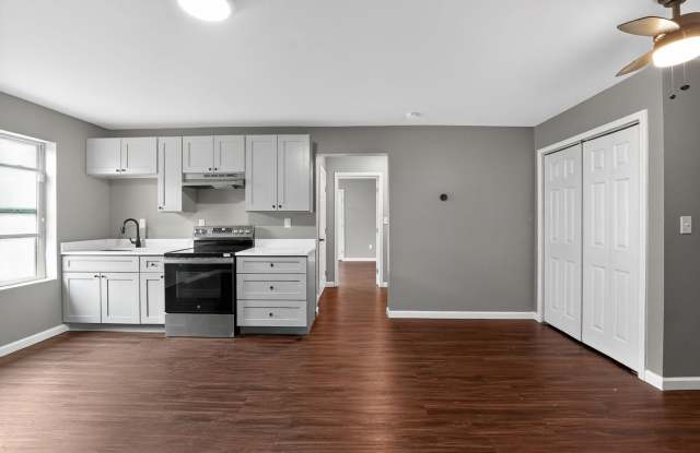 Charming 2BR Basement Apartment *Private Entrance* photos photos