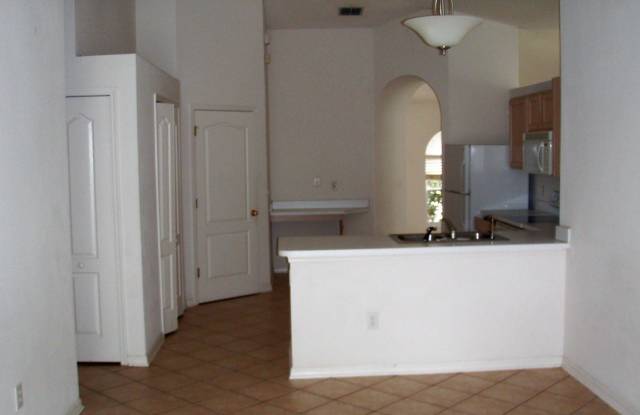 14517 Lake Underhill Rd. Gallery 2