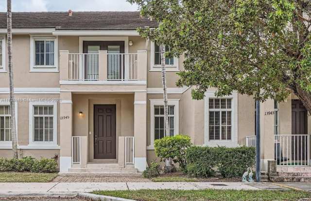 13945 SW 279 Ln photos photos