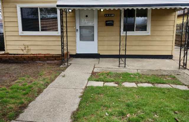 8635 Essex Avenue photos photos