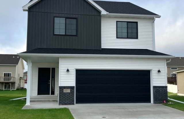 3 Bed 3 Bath Single Family Home photos photos