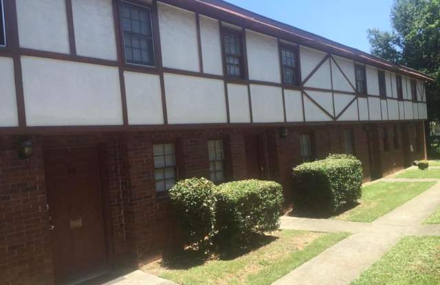 English North Apartments Gallery 3