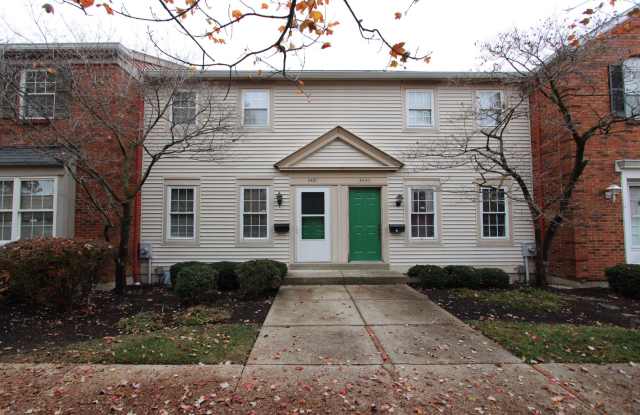 2 Bed 1.5 Bath Condo - 3427 Sunbury Lane, Northbrook, OH 45251