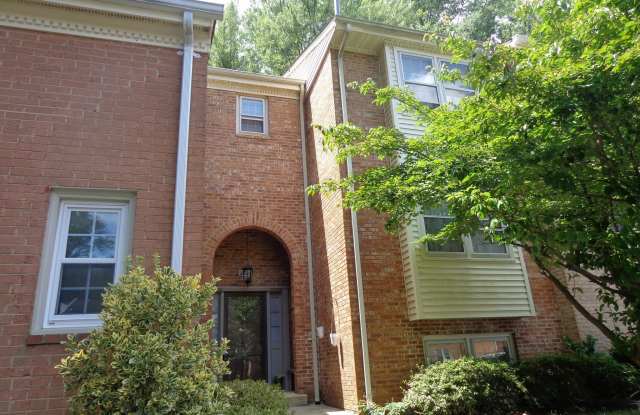 2020 HIGHBORO WAY - 2020 Highboro Way, McLean, VA 22043