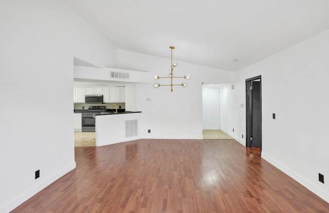 8761 Wiles Road Gallery 2