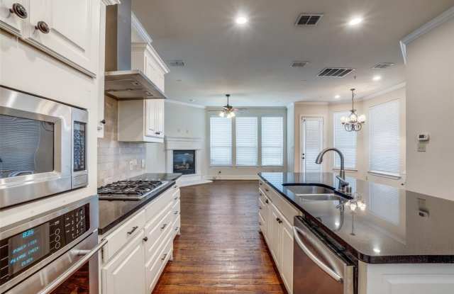 5939 La Vista Drive Gallery 2