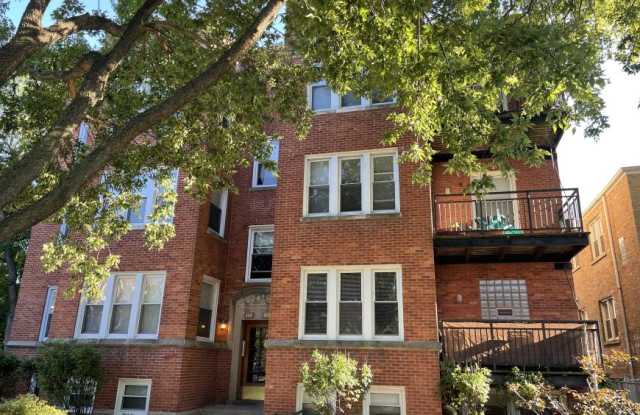 802 Brummel Gallery 1