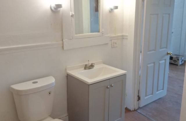 205 Beecher Street - 3 Gallery 3