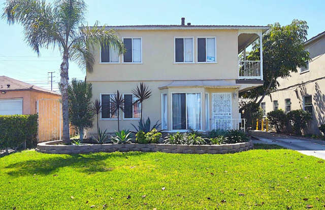 2574 Southern Avenue photos photos