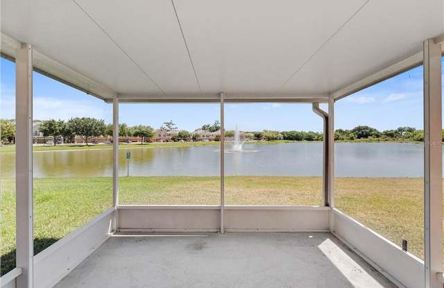 1646 SCARLET OAK LOOP Gallery 3