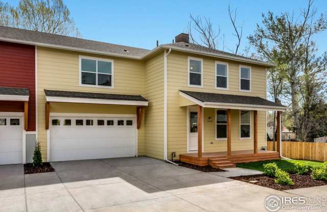4 Bedroom Townhome Available in Early September! Great Location! photos photos