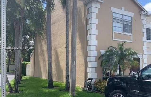 2893 Belmont Ln - 2893 Belmont Lane, Cooper City, FL 33026