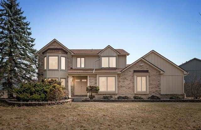 5079 W POND Circle photos photos