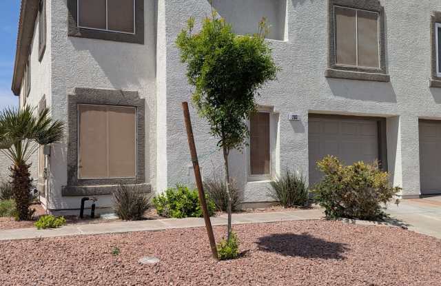 203 Oro Canyon Street - 1 Gallery 2