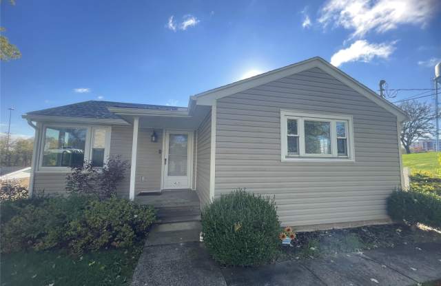 415 Old Colliers Way - 415 Old Colliers Way, Weirton, WV 26062