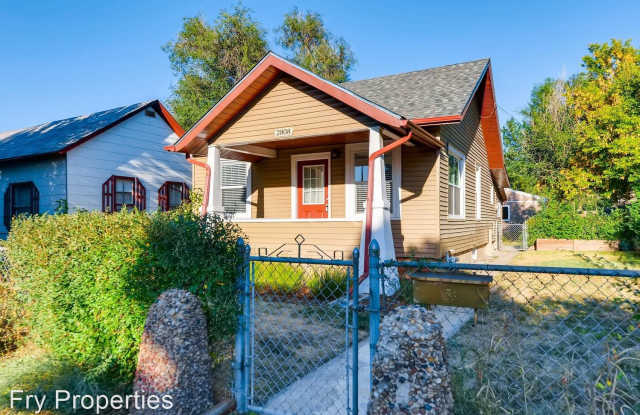 2808 S Delaware - 2808 South Delaware Street, Englewood, CO 80110