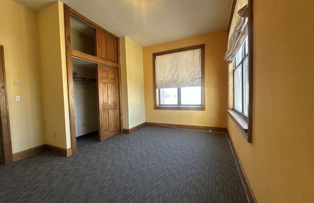 136 McKinley Avenue Gallery 3