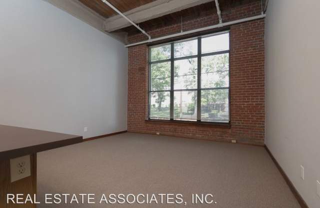 500 North Duke Street #55-104 Gallery 4