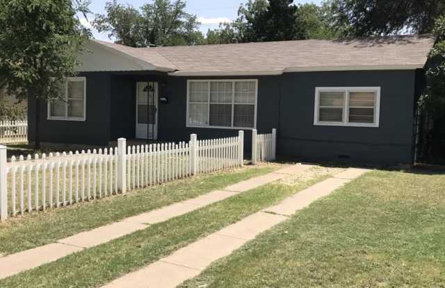 Pre Leasing for Fall 2025!! - 4107 32nd Street, Lubbock, TX 79410