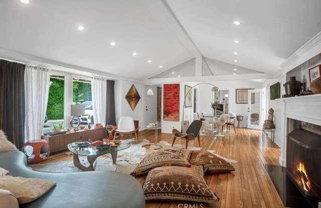 3442 Laurel Canyon photos photos 3442 Laurel Canyon photos photos