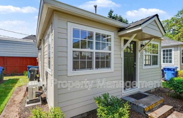 522 19th Street NE photos photos