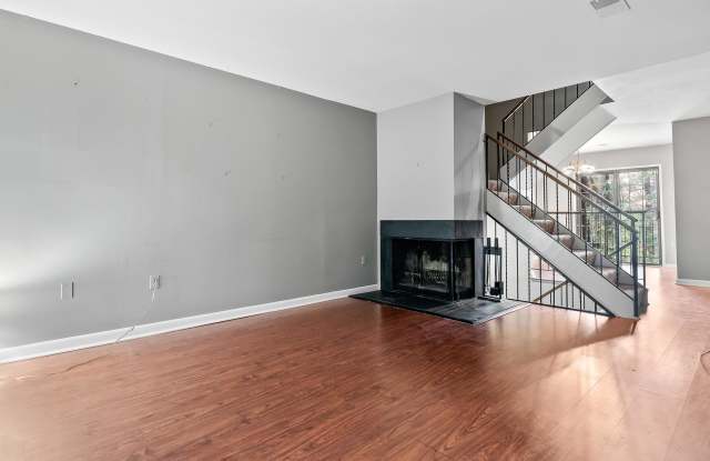 2050 HEADLANDS CIRCLE Gallery 4