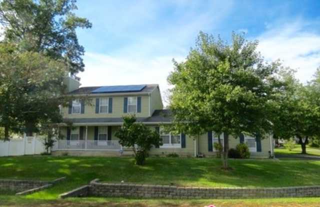 2411 Shade Oak Court - 2411 Shade Oak Court, Waldorf, MD 20601