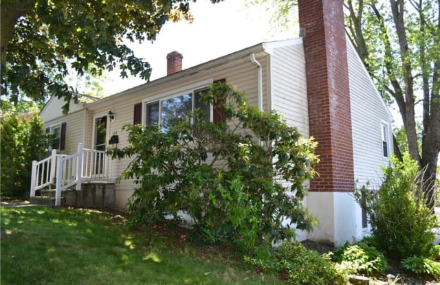 102 Woodmont Road - 102 Woodmont Road, West Haven, CT 06516