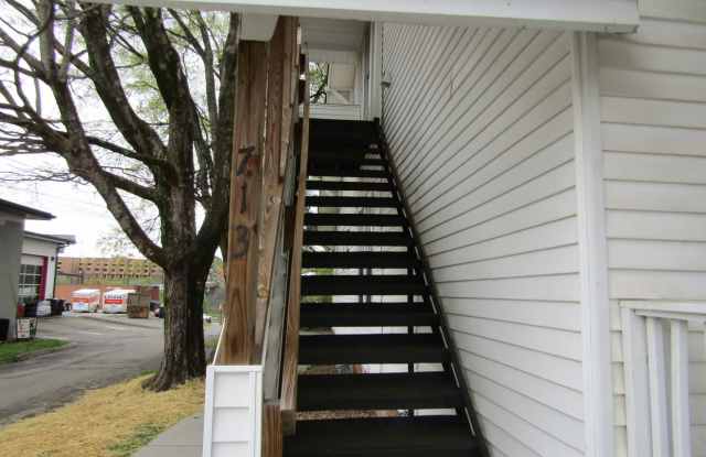 Maryville 37804 - COMING SOON! 1 bath studio apartment-water utility is included - Contact Karen Robertson (865) 454-7626 photos photos