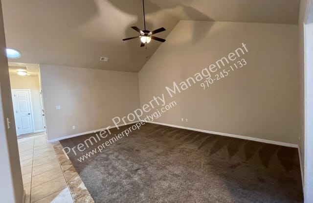 655 Copper Canyon Dr photos photos