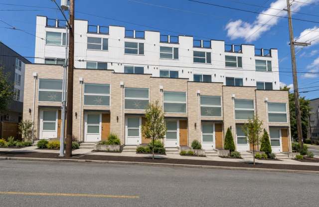 Lower Queen Anne Townhome photos photos