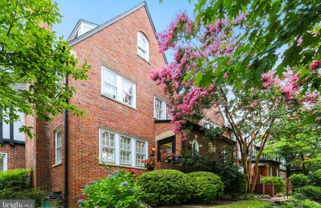 1544 44TH STREET NW - 1544 44th Street Northwest, Washington, DC 20007