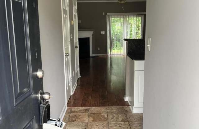 321 Woodson Drive Gallery 4