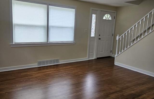 42 McLaughlin Terrace Gallery 2