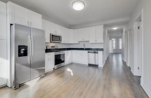 2842 N Avers Ave. Gallery 2
