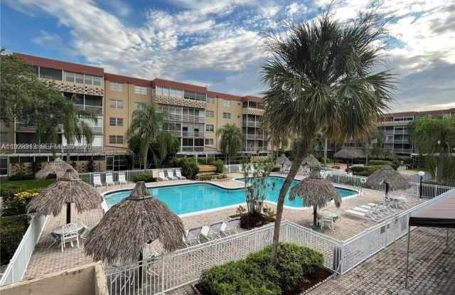 403 NW 68th Ave photos photos