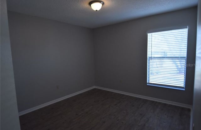 521 CARLSBAD DRIVE Gallery 4