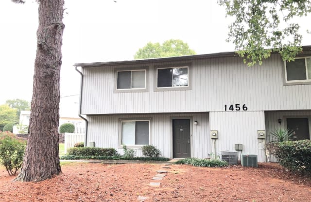 1456 Pine Log Rd NE Apt. B - 1456 Pine Log Road Northeast, Conyers, GA 30012
