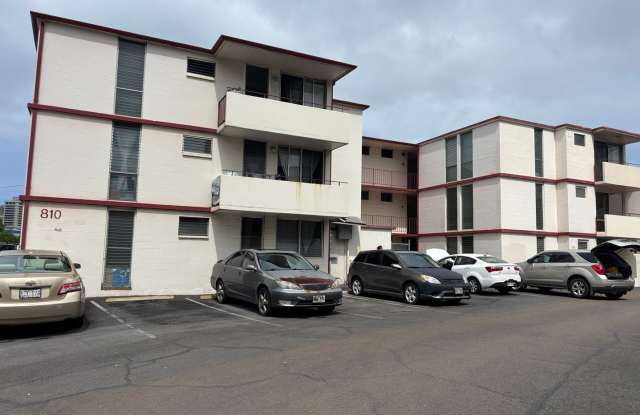 Moiliili/University - 2 Bdrm/1 Bath/1 Compact Prkg - $1,725 photos photos