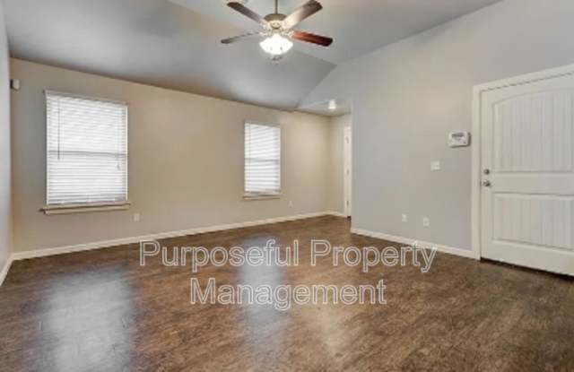 4313 Edinburg Way Gallery 4