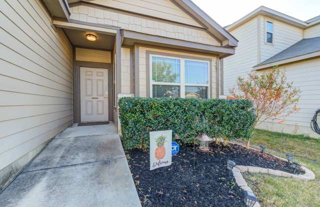 New one story rental home in NE San Antonio available for asap move in. Gallery 4