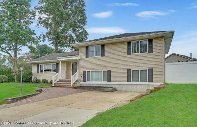 27 Stevens Avenue - 27 Stevens Avenue, West Long Branch, NJ 07764