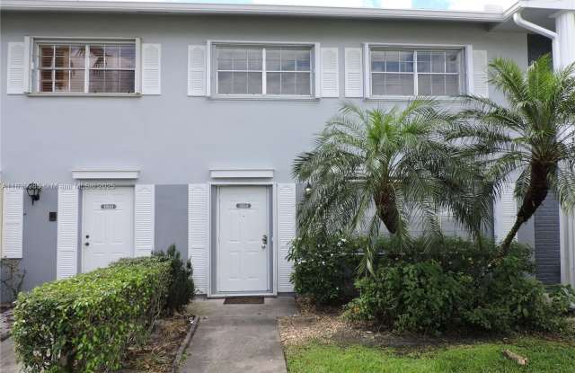 1864 SW 81st Ter photos photos