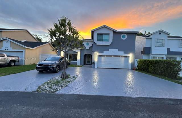 9368 SW 146th Pl photos photos